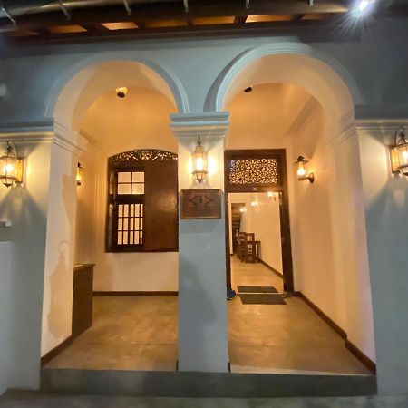 The Dutch Boutique Bed & Breakfast Гале Екстериор снимка