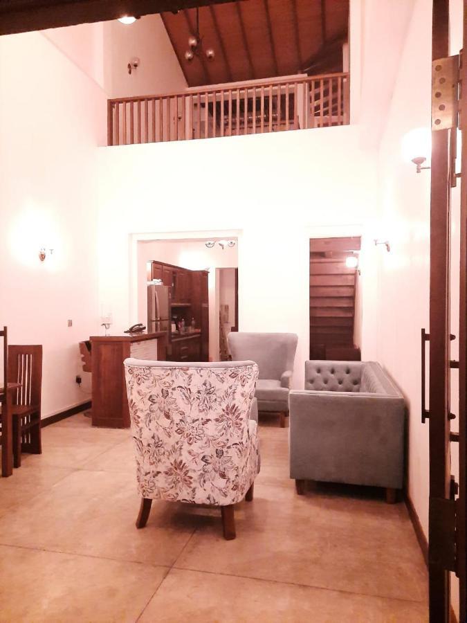 The Dutch Boutique Bed & Breakfast Гале Екстериор снимка