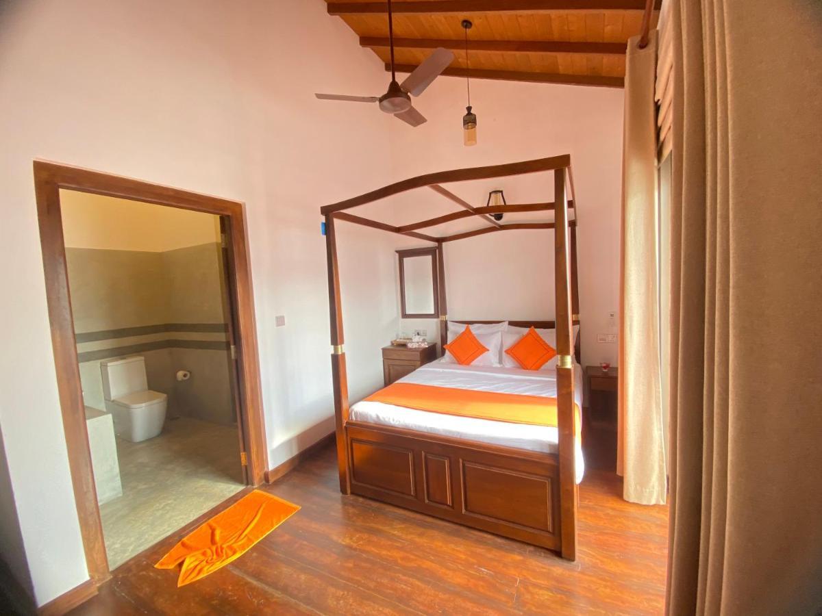 The Dutch Boutique Bed & Breakfast Гале Екстериор снимка